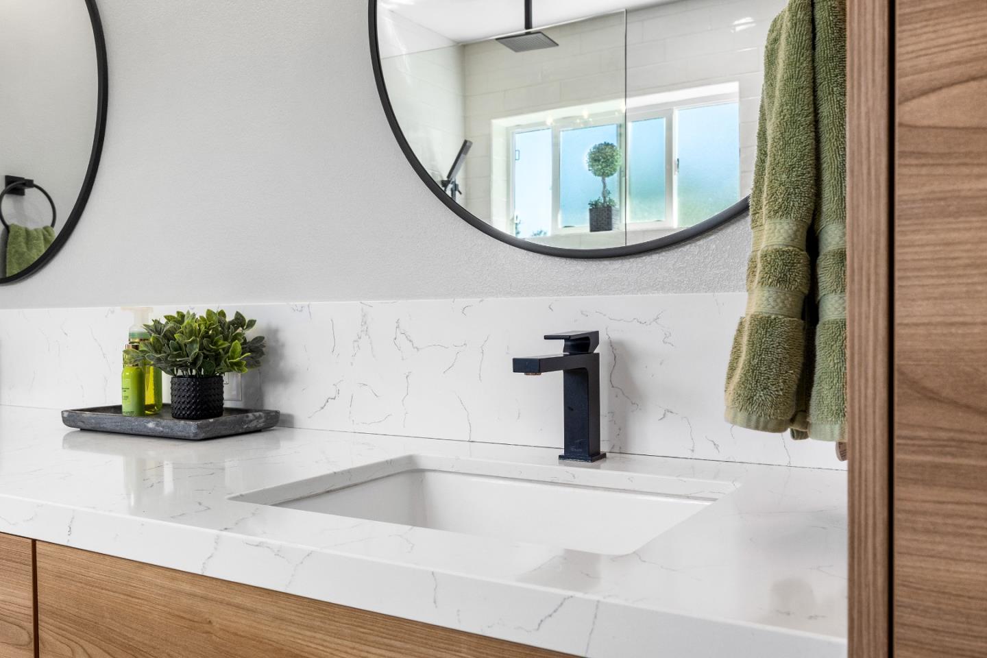 Detail Gallery Image 52 of 82 For 18530 Berta Ridge Pl, Salinas,  CA 93907 - 4 Beds | 3 Baths