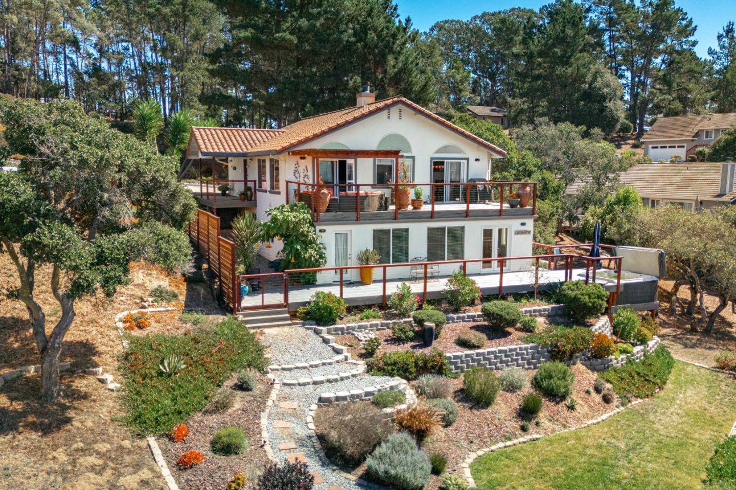 Detail Gallery Image 70 of 82 For 18530 Berta Ridge Pl, Salinas,  CA 93907 - 4 Beds | 3 Baths