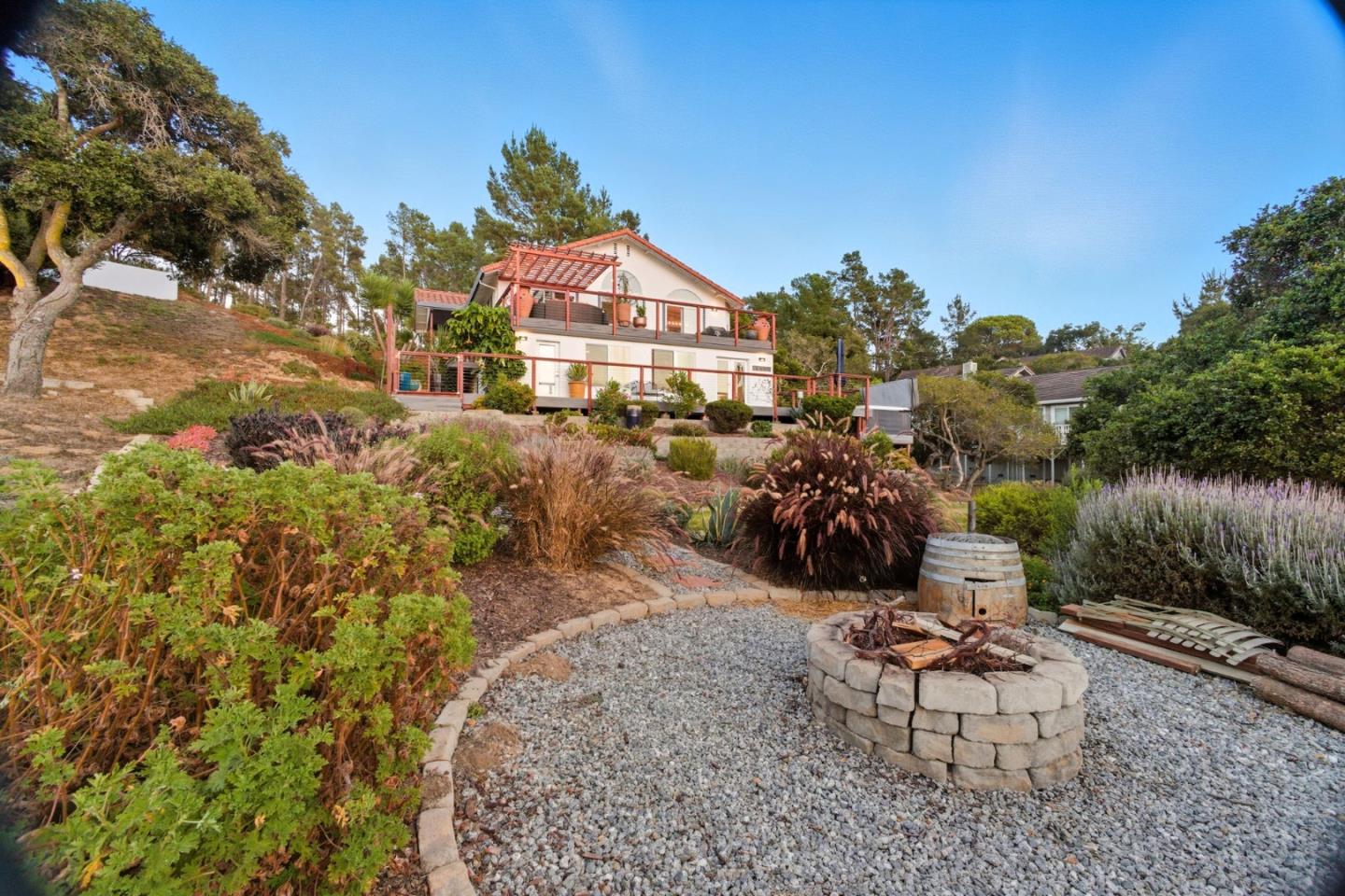 Detail Gallery Image 73 of 82 For 18530 Berta Ridge Pl, Salinas,  CA 93907 - 4 Beds | 3 Baths