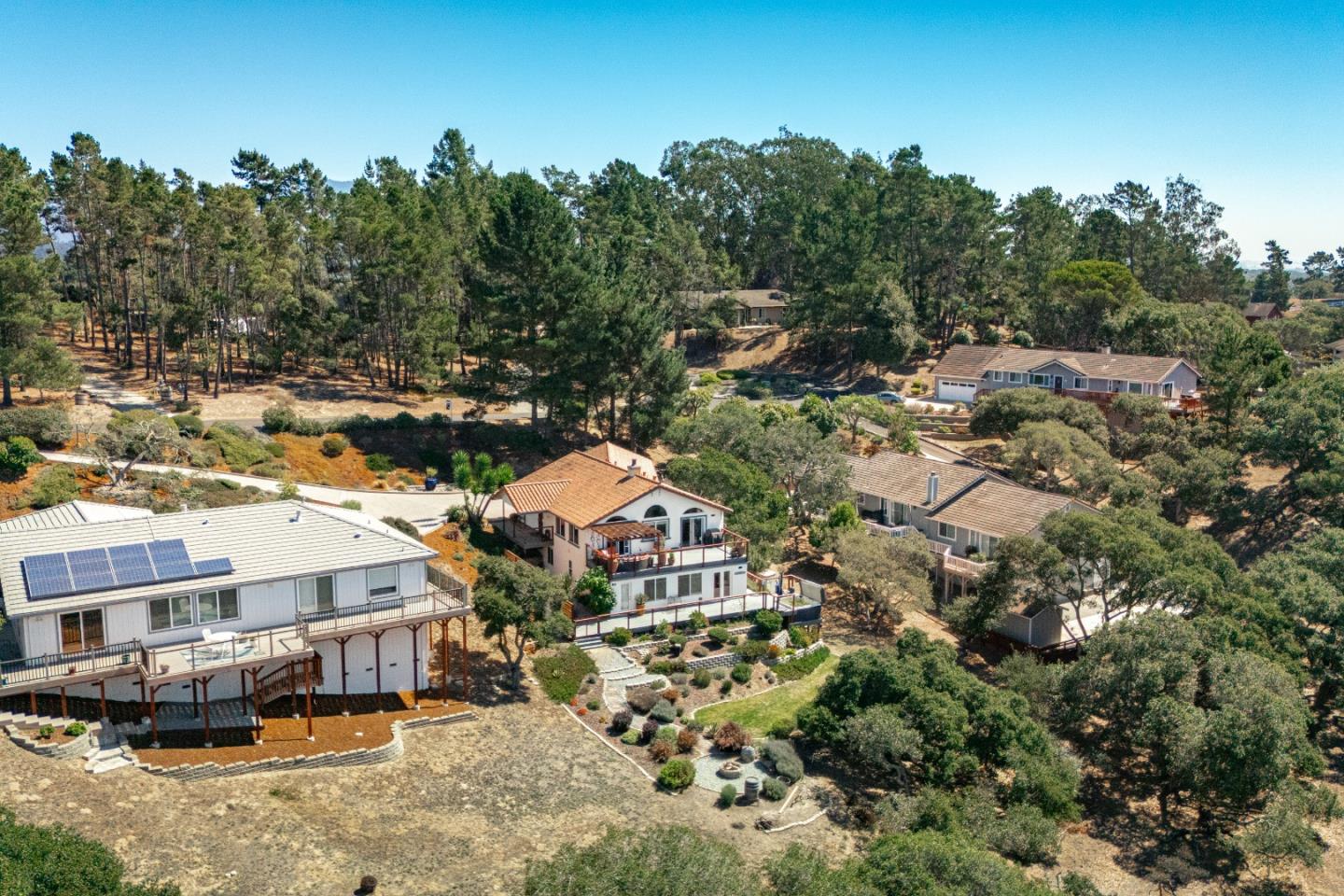 Detail Gallery Image 77 of 82 For 18530 Berta Ridge Pl, Salinas,  CA 93907 - 4 Beds | 3 Baths