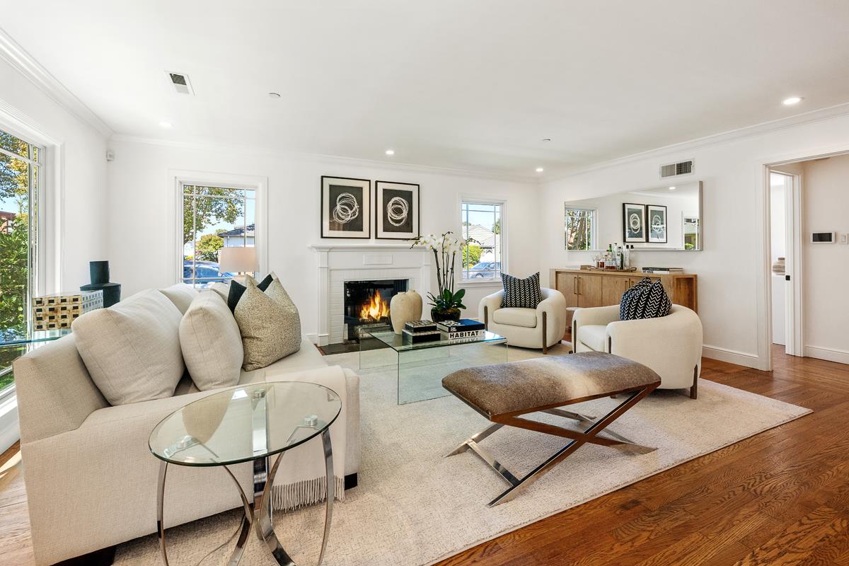 Detail Gallery Image 3 of 20 For 226 N Kingston St, San Mateo,  CA 94401 - 3 Beds | 2 Baths