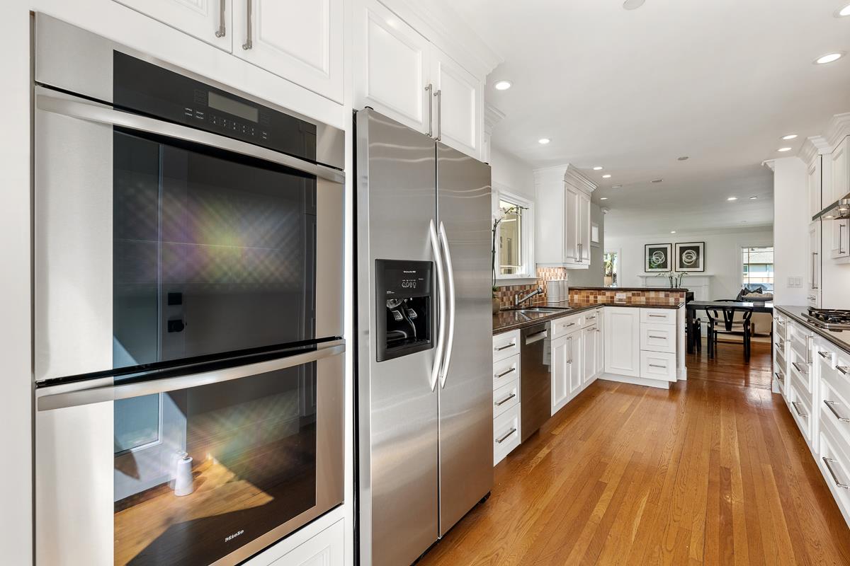 Detail Gallery Image 8 of 20 For 226 N Kingston St, San Mateo,  CA 94401 - 3 Beds | 2 Baths