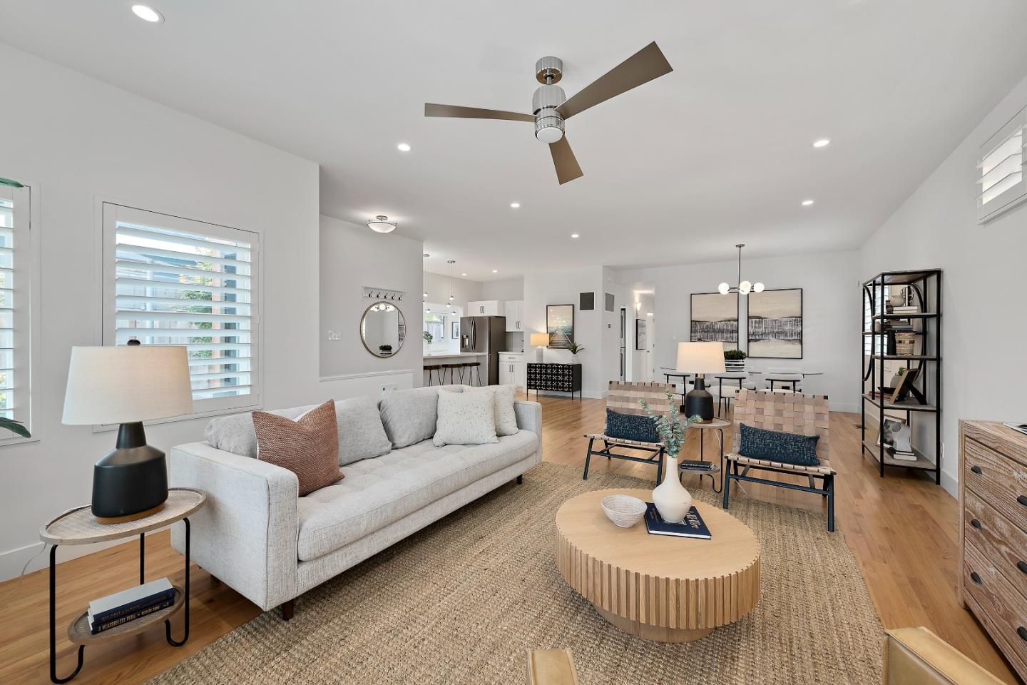 Detail Gallery Image 6 of 28 For 160 Rogers Avenue, San Carlos,  CA 94070 - 3 Beds | 2 Baths