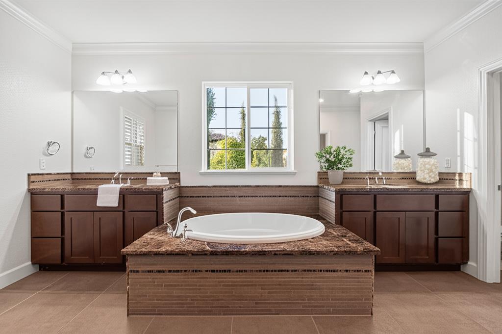 Detail Gallery Image 15 of 24 For 3970 Jordan Ranch Dr, Dublin,  CA 94568 - 5 Beds | 4 Baths