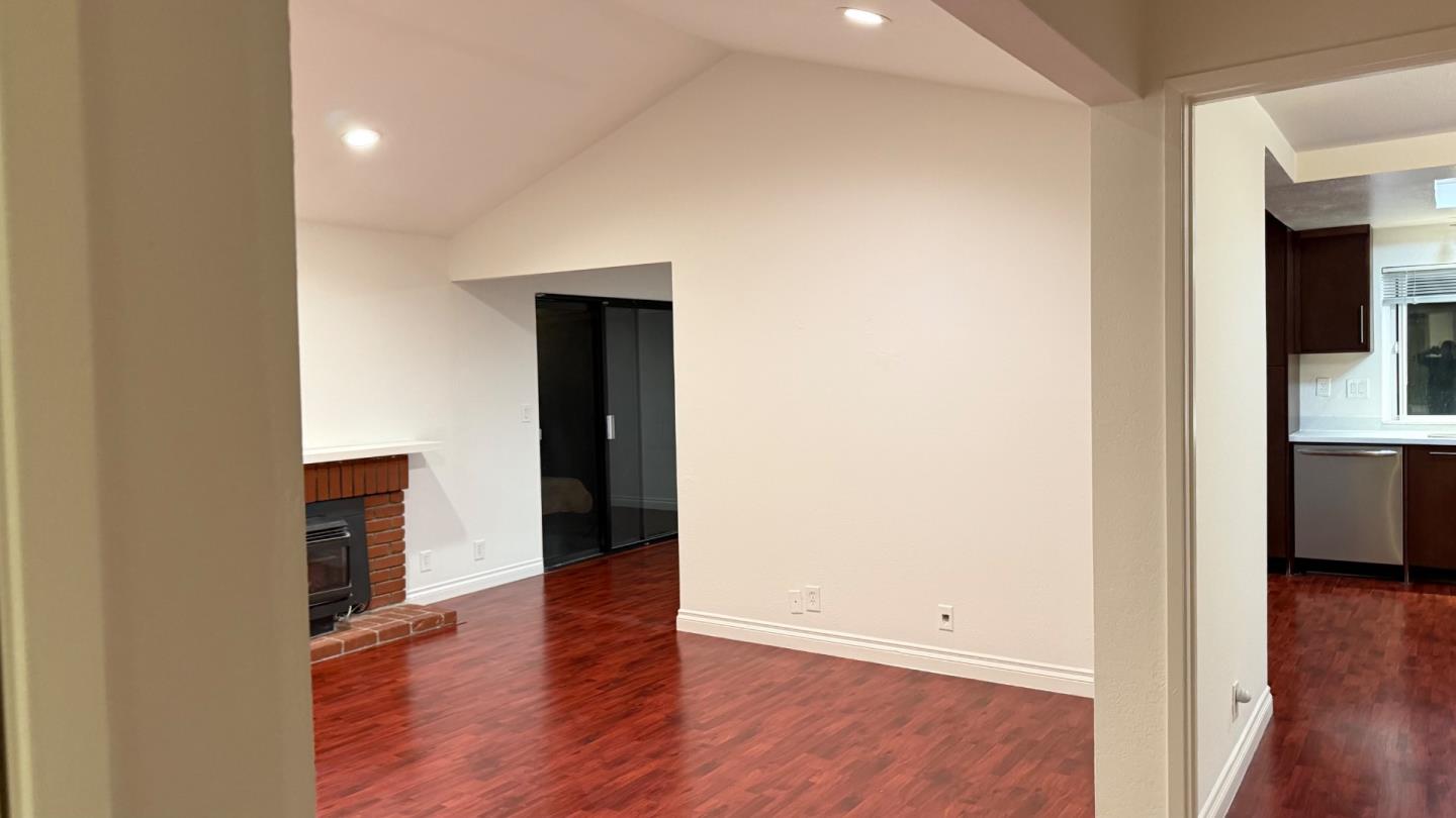 Detail Gallery Image 17 of 21 For 1983 Flint Ave, San Jose,  CA 95148 - 3 Beds | 2 Baths