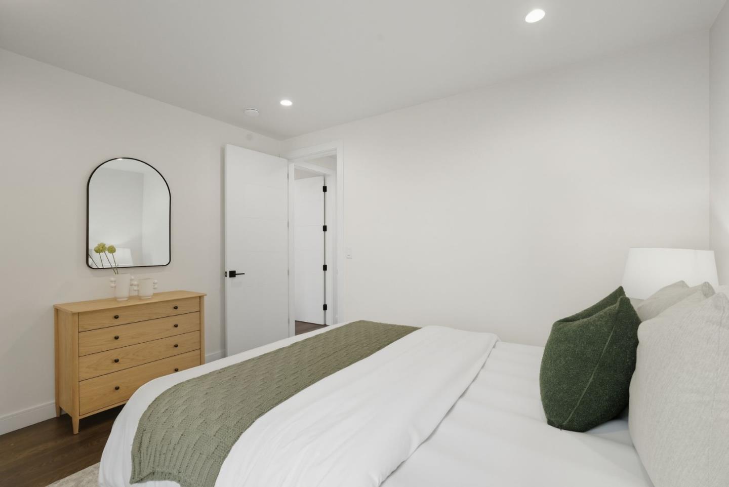 Detail Gallery Image 38 of 86 For 651 41st Ave, San Francisco,  CA 94121 - 5 Beds | 4 Baths