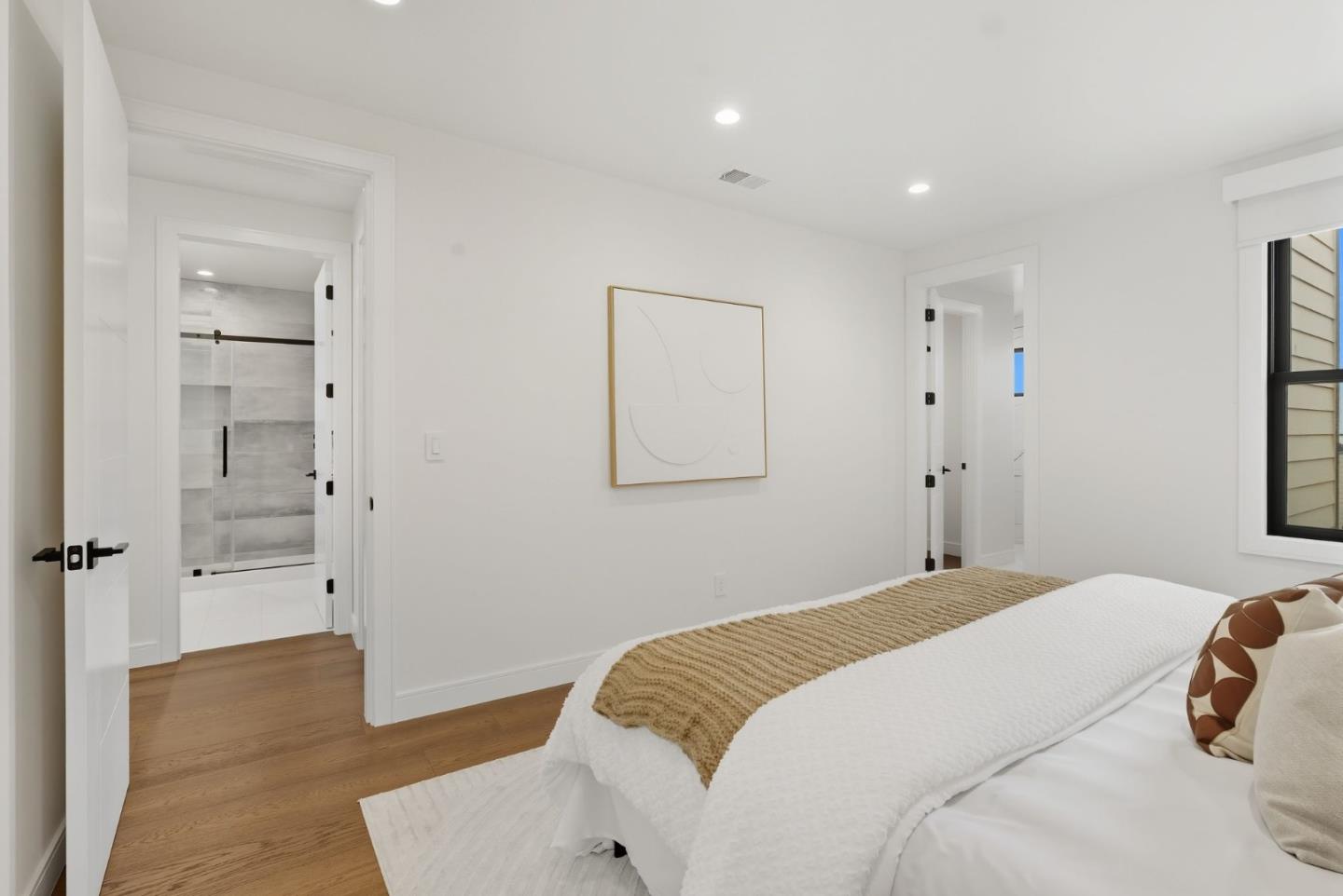 Detail Gallery Image 39 of 86 For 651 41st Ave, San Francisco,  CA 94121 - 5 Beds | 4 Baths