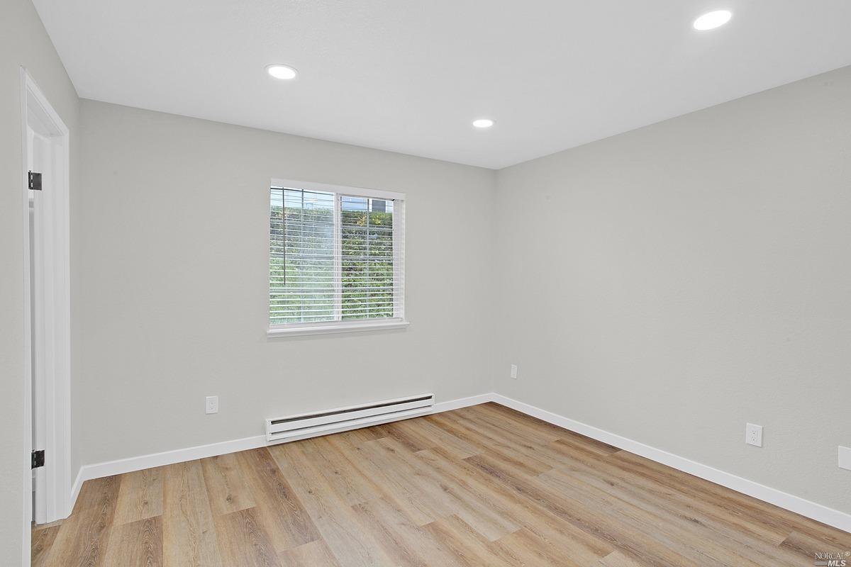 Detail Gallery Image 15 of 22 For 287 Lighthouse Dr, Vallejo,  CA 94590 - 3 Beds | 2 Baths