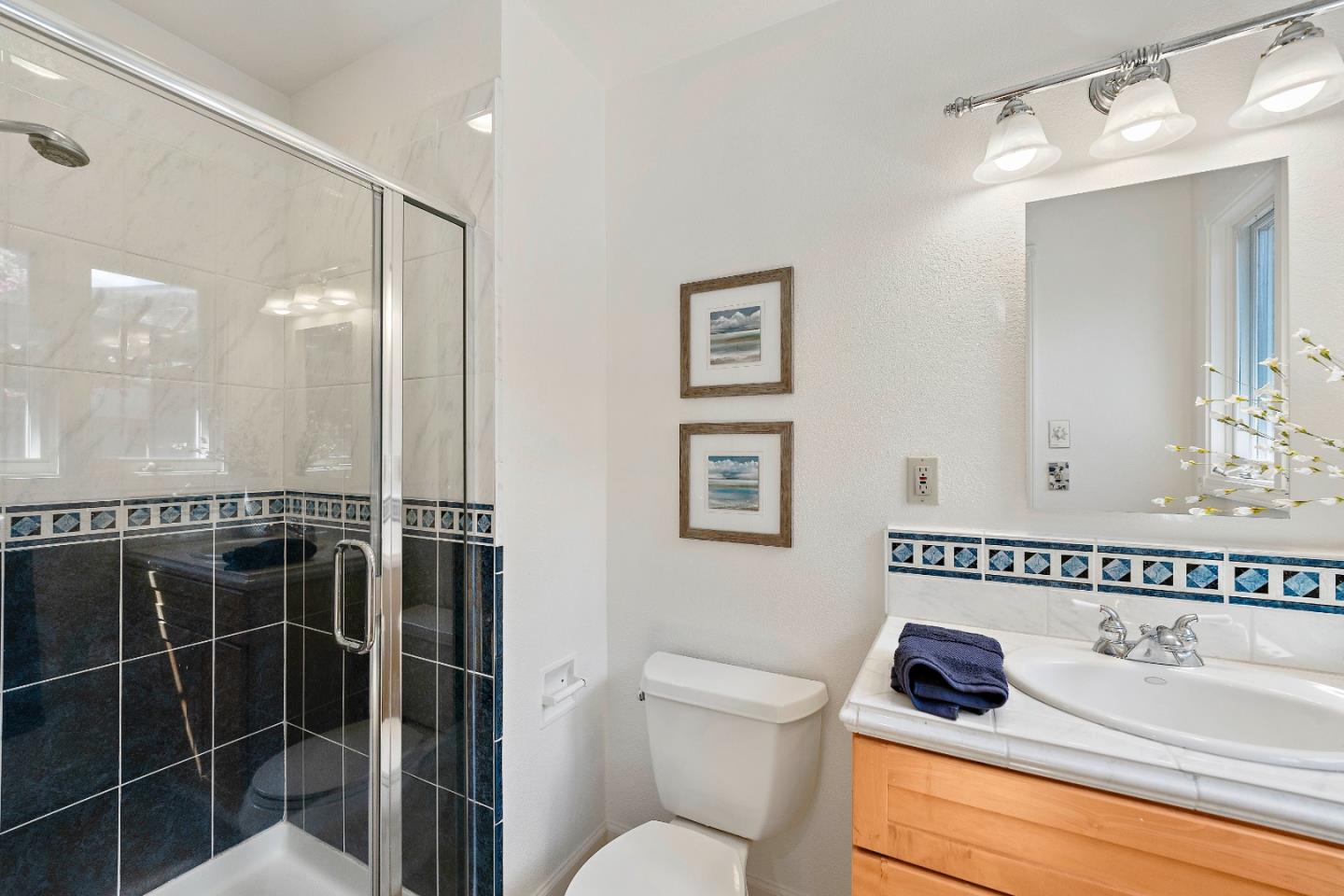 Detail Gallery Image 22 of 48 For 5485 Sharon Ln, San Jose,  CA 95124 - 4 Beds | 3 Baths