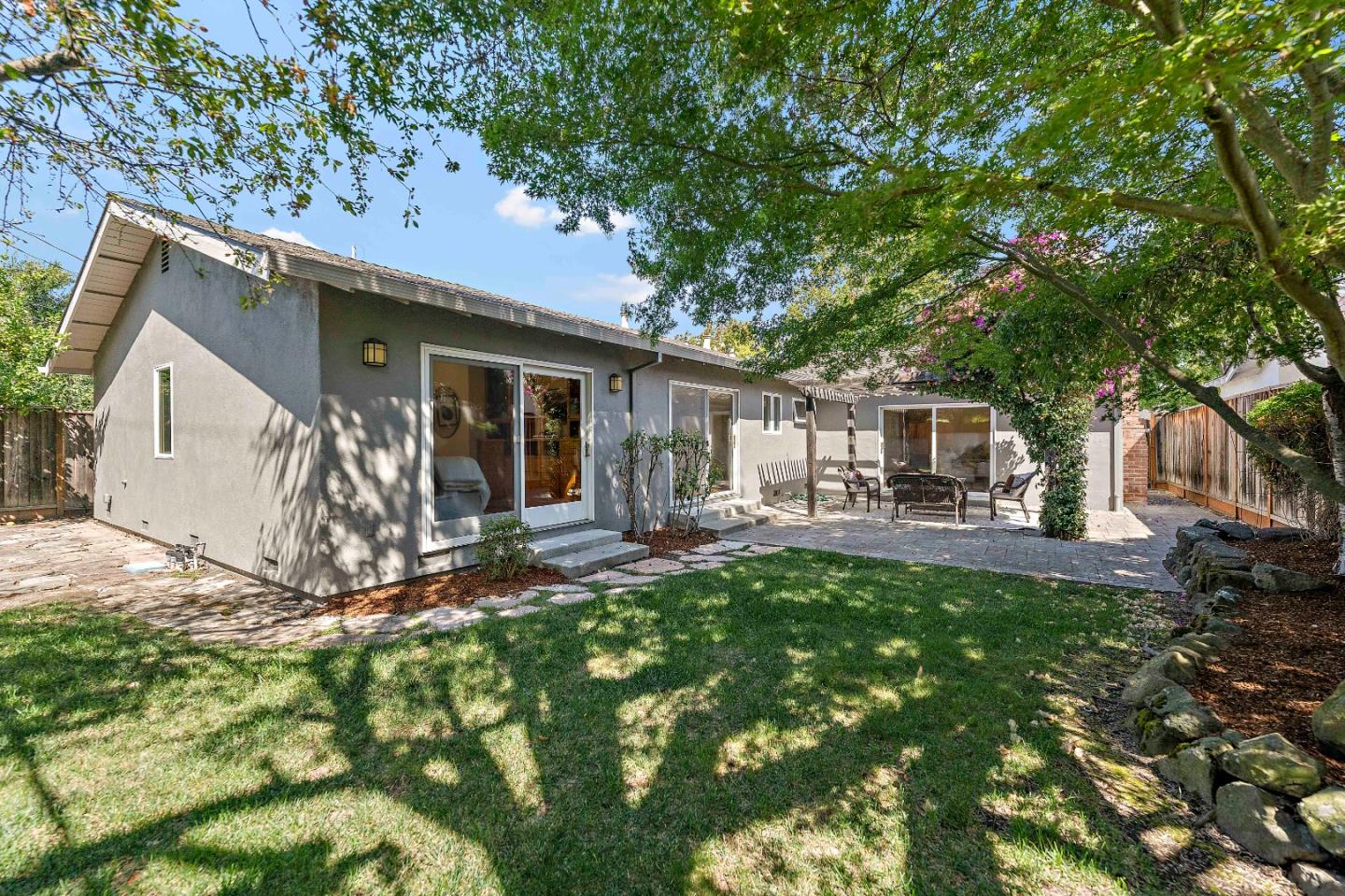 Detail Gallery Image 38 of 48 For 5485 Sharon Ln, San Jose,  CA 95124 - 4 Beds | 3 Baths