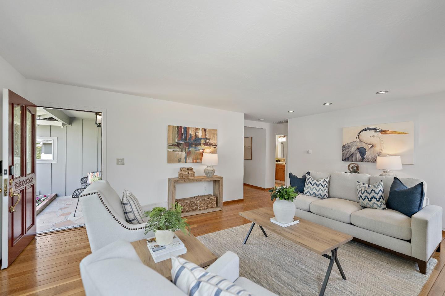 Detail Gallery Image 5 of 48 For 5485 Sharon Ln, San Jose,  CA 95124 - 4 Beds | 3 Baths