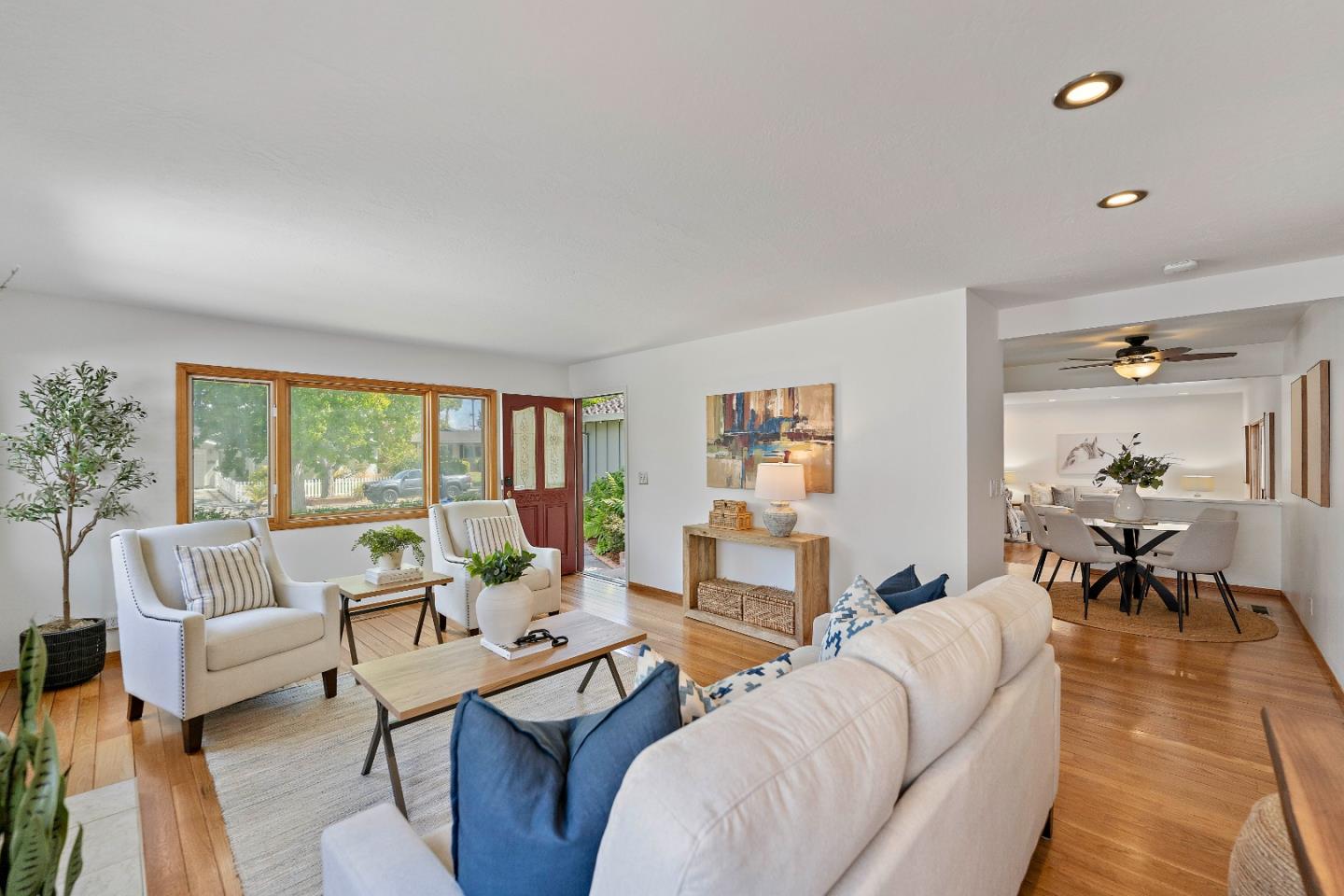 Detail Gallery Image 6 of 48 For 5485 Sharon Ln, San Jose,  CA 95124 - 4 Beds | 3 Baths