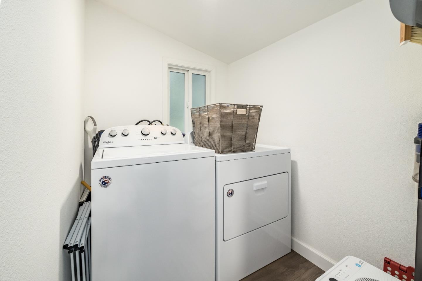 Detail Gallery Image 15 of 20 For 964 Scenic Way, Ben Lomond,  CA 95005 - 2 Beds | 1 Baths