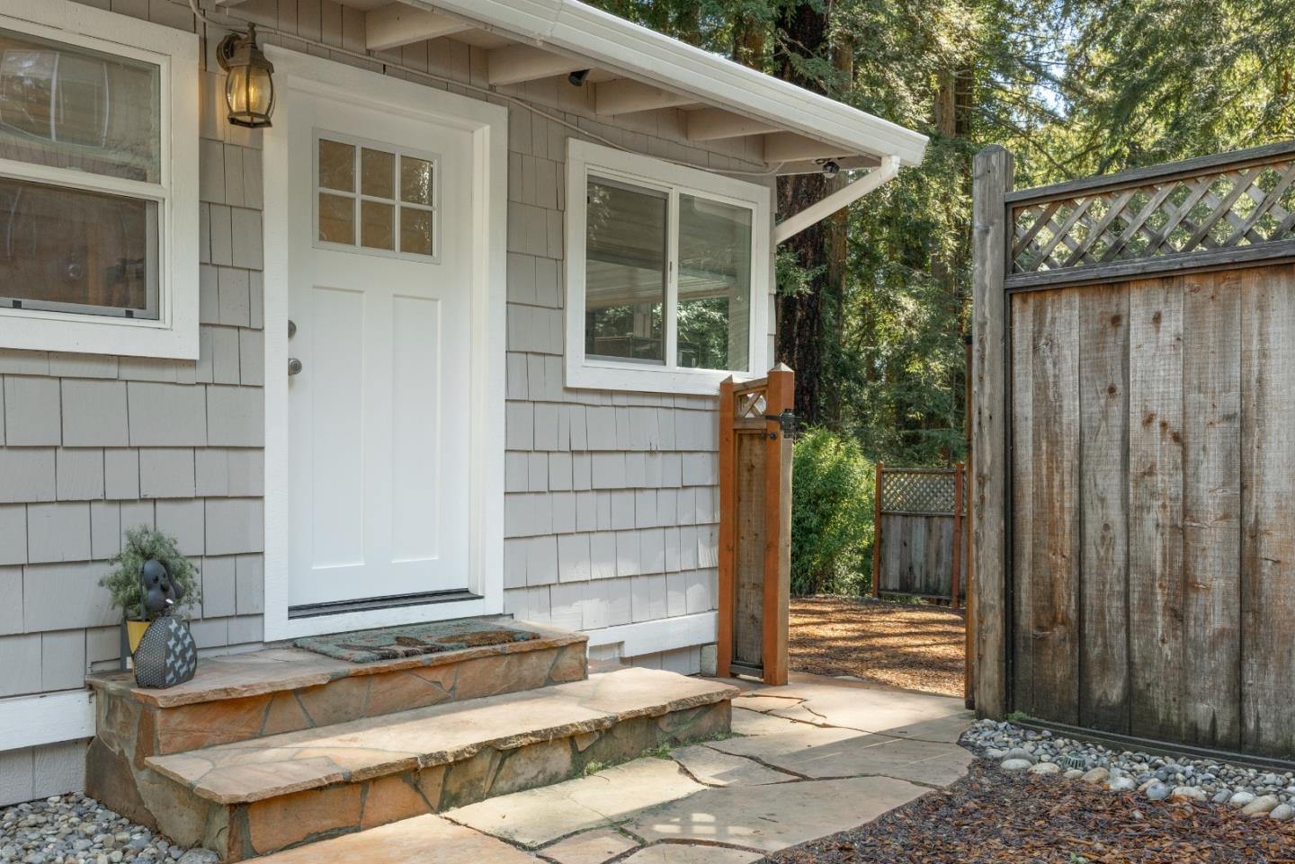 Detail Gallery Image 16 of 20 For 964 Scenic Way, Ben Lomond,  CA 95005 - 2 Beds | 1 Baths