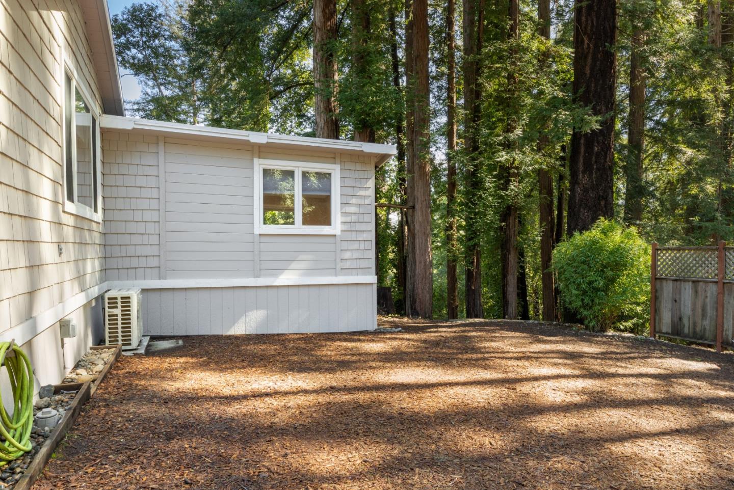 Detail Gallery Image 18 of 20 For 964 Scenic Way, Ben Lomond,  CA 95005 - 2 Beds | 1 Baths