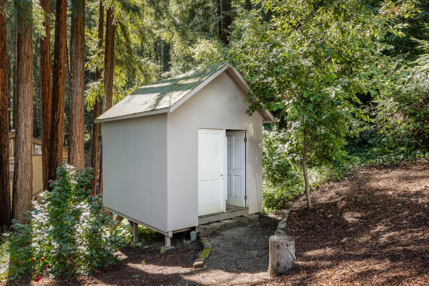 Detail Gallery Image 19 of 20 For 964 Scenic Way, Ben Lomond,  CA 95005 - 2 Beds | 1 Baths