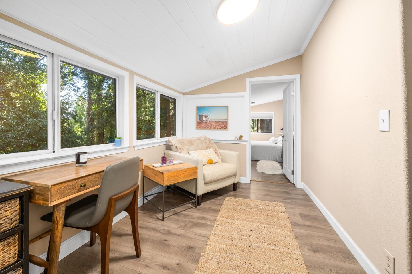 Detail Gallery Image 2 of 20 For 964 Scenic Way, Ben Lomond,  CA 95005 - 2 Beds | 1 Baths