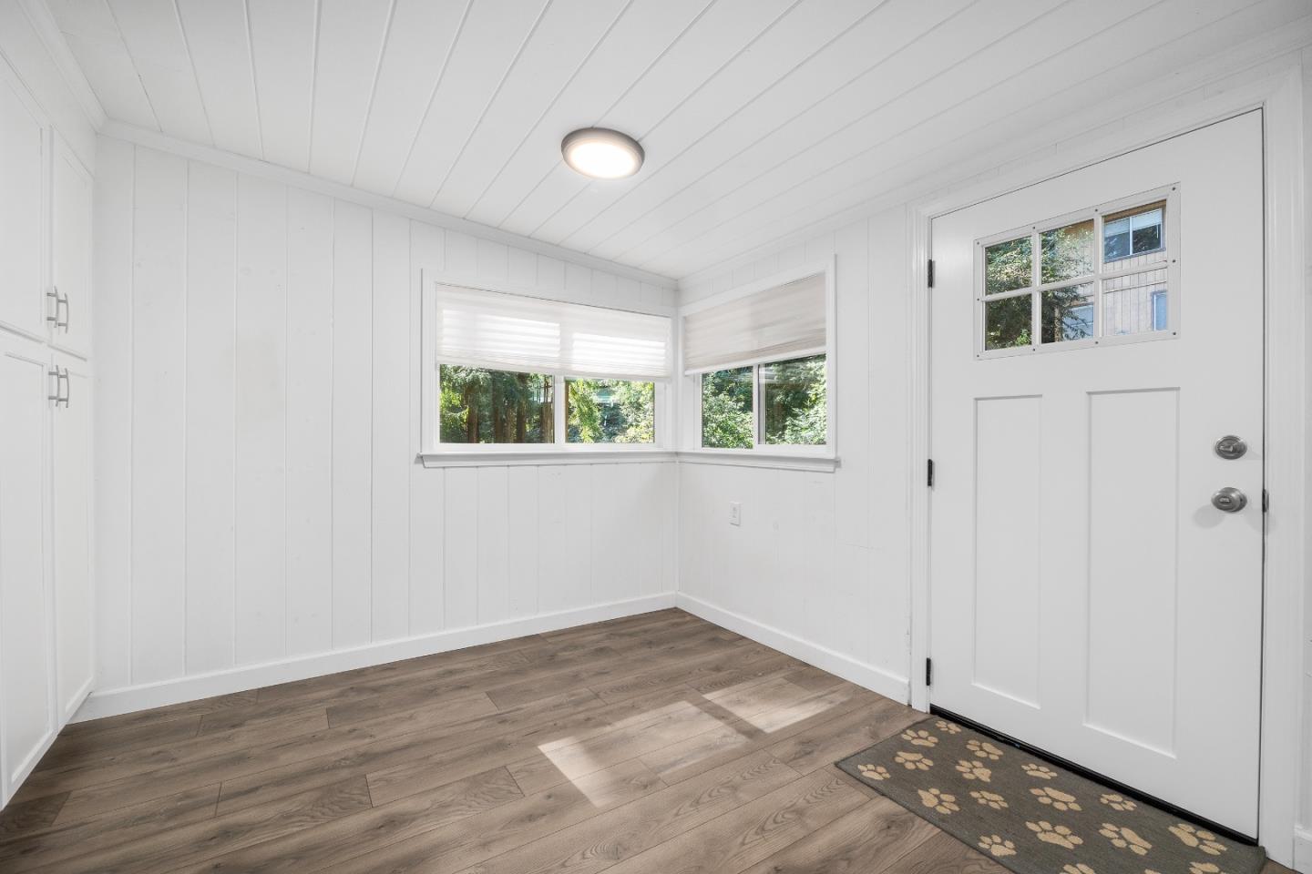 Detail Gallery Image 6 of 20 For 964 Scenic Way, Ben Lomond,  CA 95005 - 2 Beds | 1 Baths
