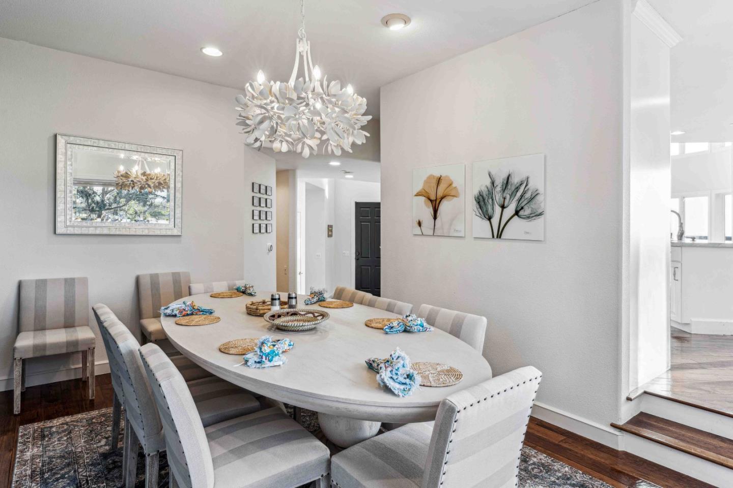 Detail Gallery Image 15 of 44 For 321 Magellan Ave, Half Moon Bay,  CA 94019 - 4 Beds | 3/1 Baths