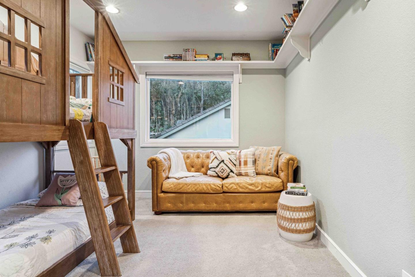 Detail Gallery Image 24 of 44 For 321 Magellan Ave, Half Moon Bay,  CA 94019 - 4 Beds | 3/1 Baths