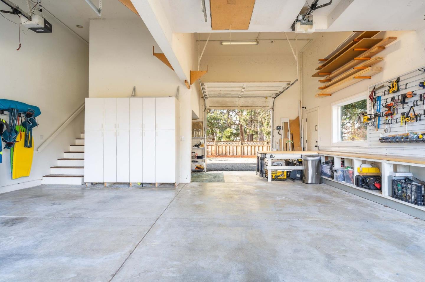 Detail Gallery Image 40 of 44 For 321 Magellan Ave, Half Moon Bay,  CA 94019 - 4 Beds | 3/1 Baths