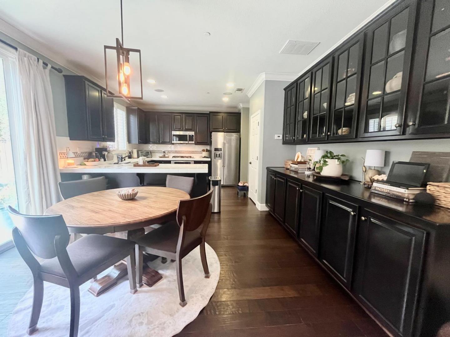 Detail Gallery Image 15 of 39 For 209 Fieldcrest Ln, Santa Cruz,  CA 95060 - 3 Beds | 2/1 Baths