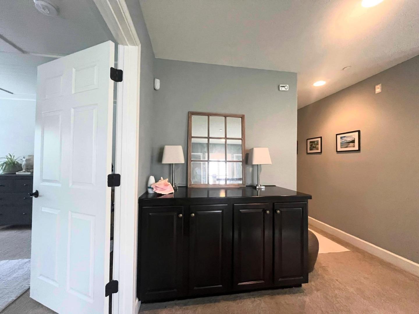 Detail Gallery Image 21 of 39 For 209 Fieldcrest Ln, Santa Cruz,  CA 95060 - 3 Beds | 2/1 Baths