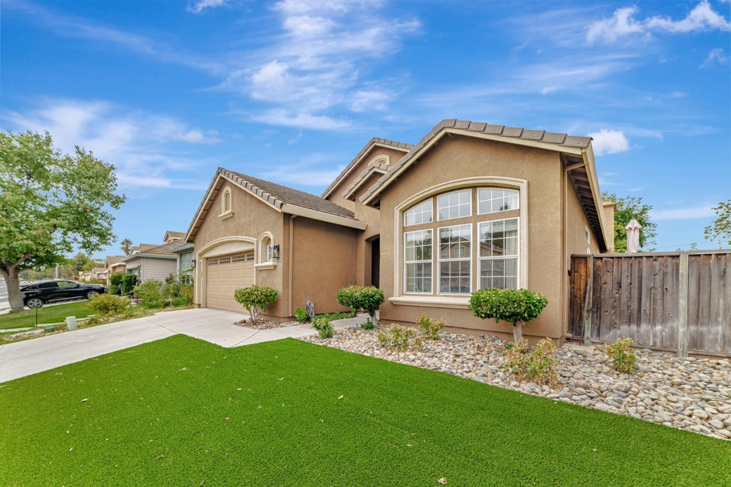 Detail Gallery Image 3 of 7 For 1523 Egret Dr, Tracy,  CA 95376 - 4 Beds | 2 Baths