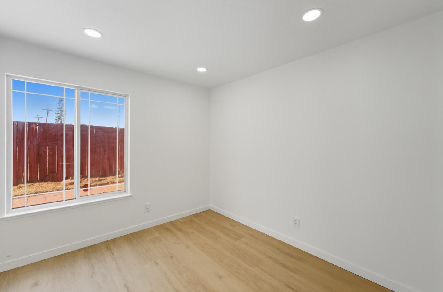Detail Gallery Image 7 of 18 For 1231 Turtlerock Dr, San Jose,  CA 95122 - 3 Beds | 1/1 Baths