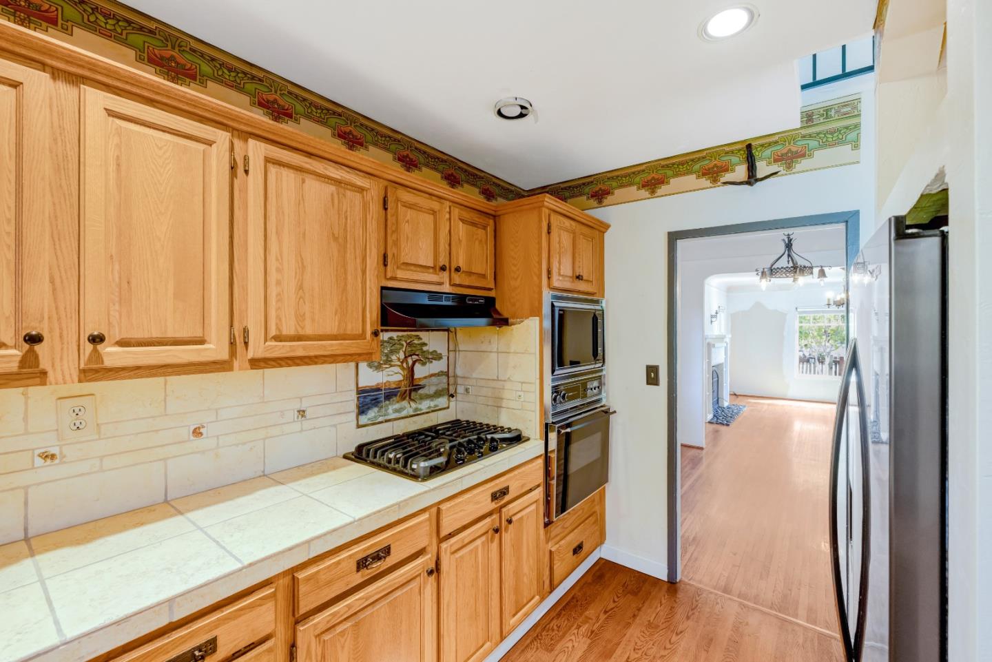 Detail Gallery Image 11 of 34 For 638 Eardley Ave, Pacific Grove,  CA 93950 - 3 Beds | 1 Baths