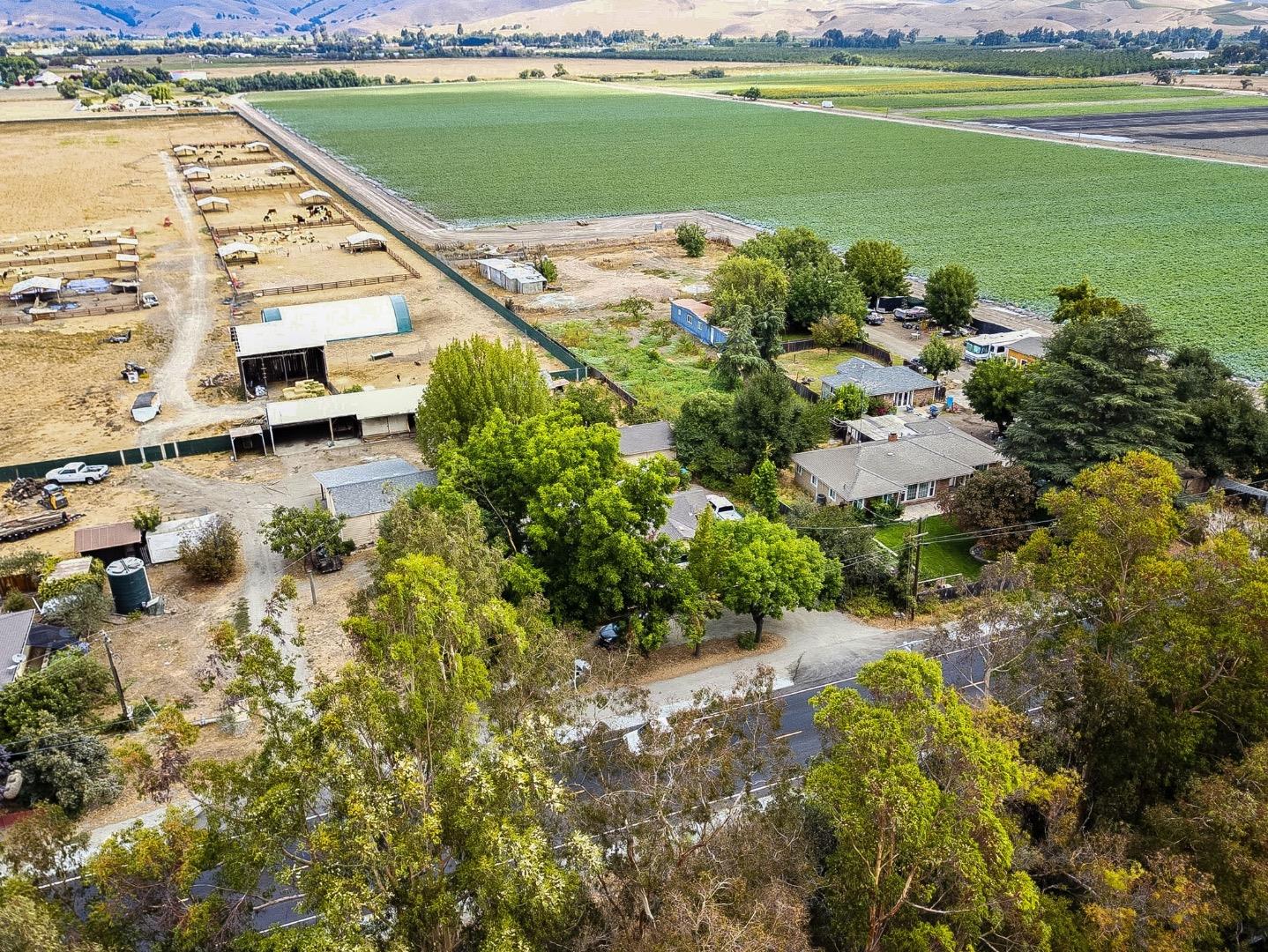 Detail Gallery Image 44 of 70 For 790 Shore Rd, Hollister,  CA 95023 - 3 Beds | 2 Baths