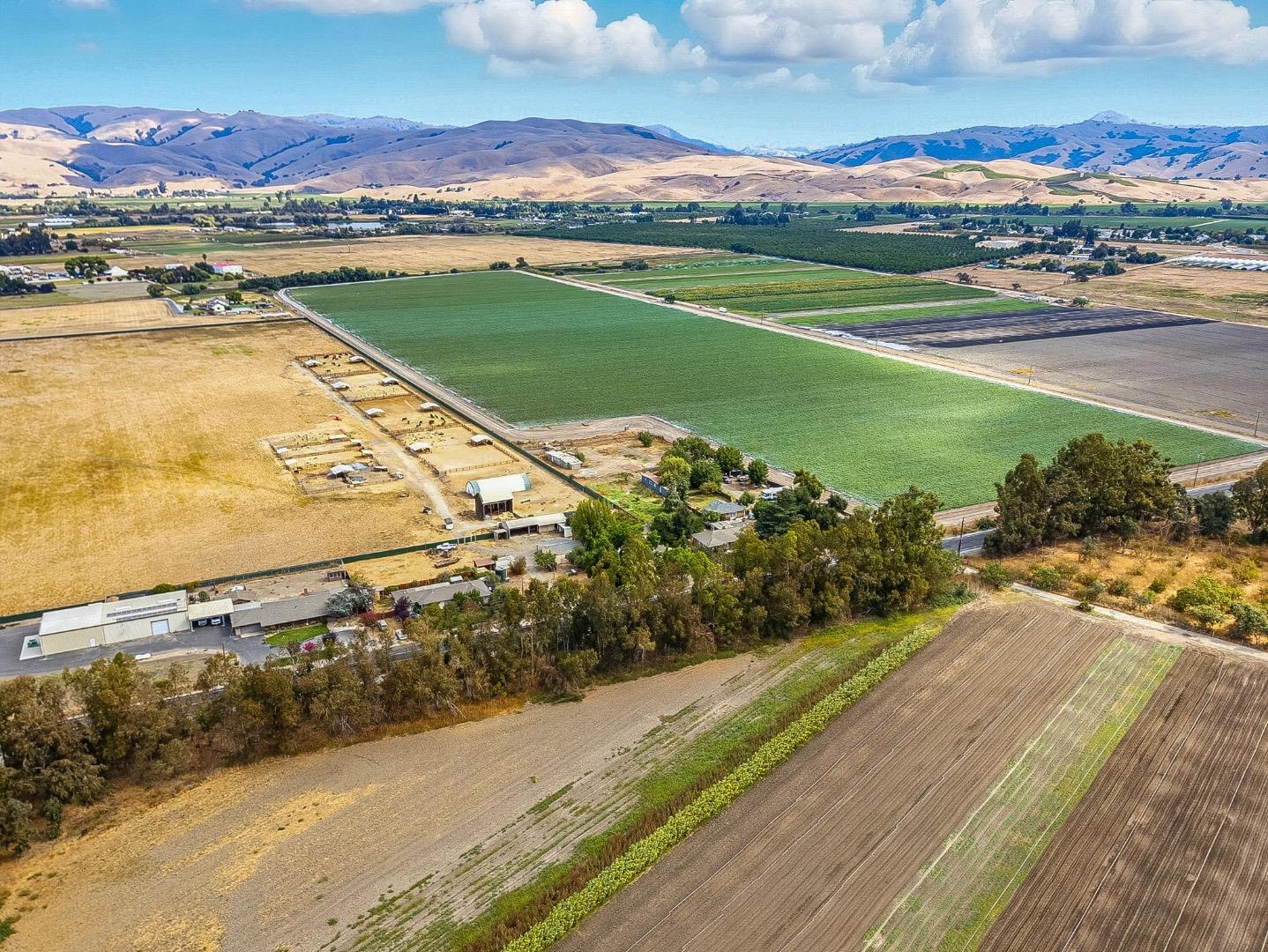 Detail Gallery Image 49 of 70 For 790 Shore Rd, Hollister,  CA 95023 - 3 Beds | 2 Baths