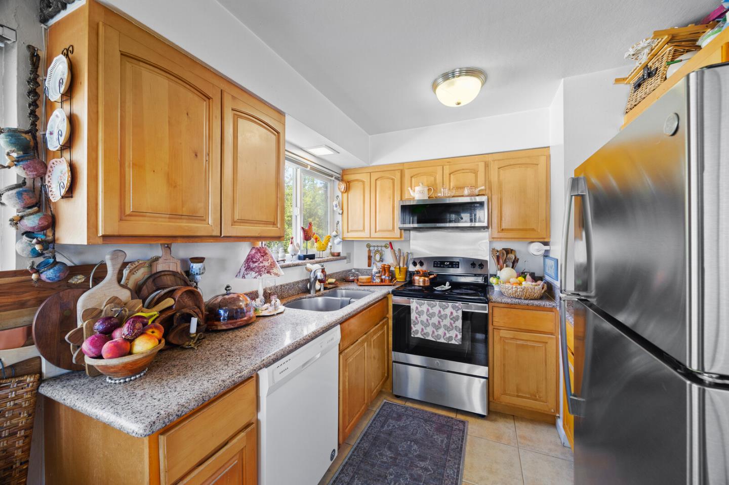 Detail Gallery Image 8 of 17 For 23 El Camino Real, Burlingame,  CA 94010 - – Beds | – Baths
