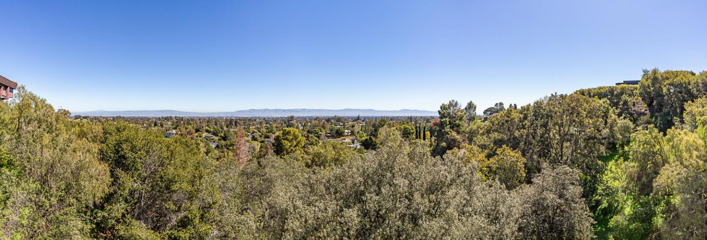 Detail Gallery Image 8 of 41 For 12668 La Cresta Ct, Los Altos Hills,  CA 94022 - 4 Beds | 3/1 Baths