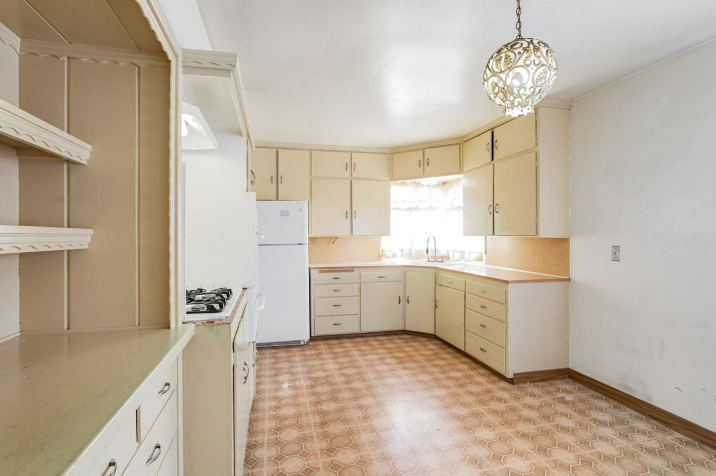 Detail Gallery Image 11 of 54 For 1252 Olympia Ave, Seaside,  CA 93955 - – Beds | – Baths
