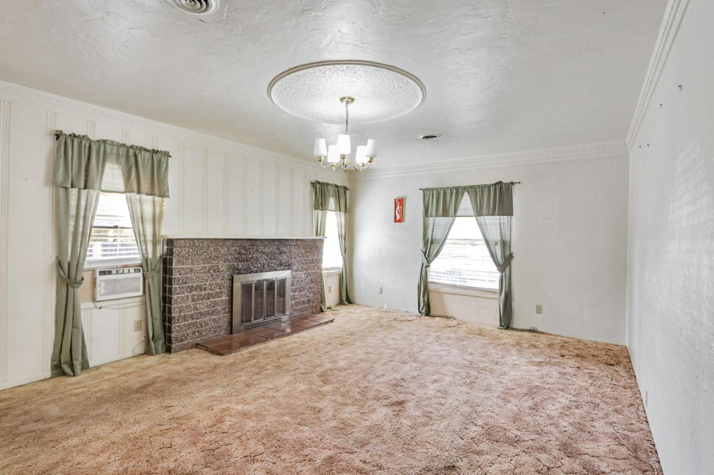 Detail Gallery Image 7 of 54 For 1252 Olympia Ave, Seaside,  CA 93955 - – Beds | – Baths