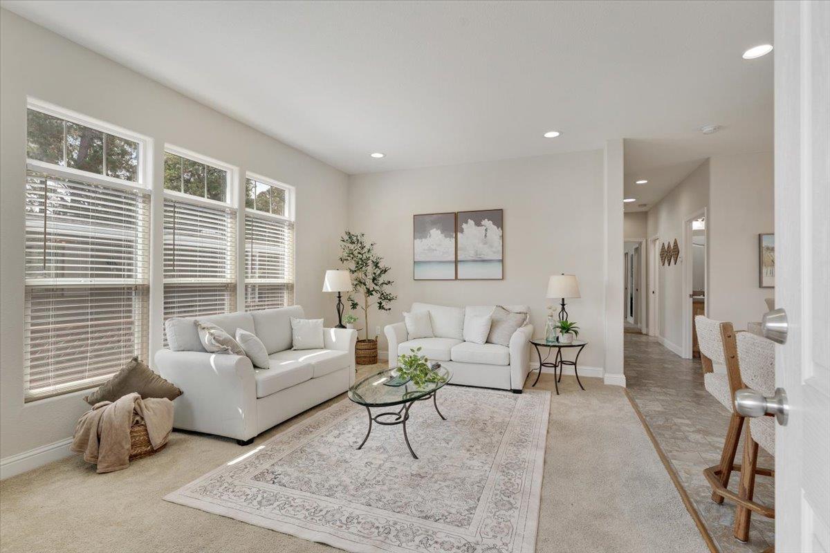 Detail Gallery Image 11 of 55 For 100 N Rodeo Gulch Rd #6,  Soquel,  CA 95073 - 3 Beds | 2 Baths