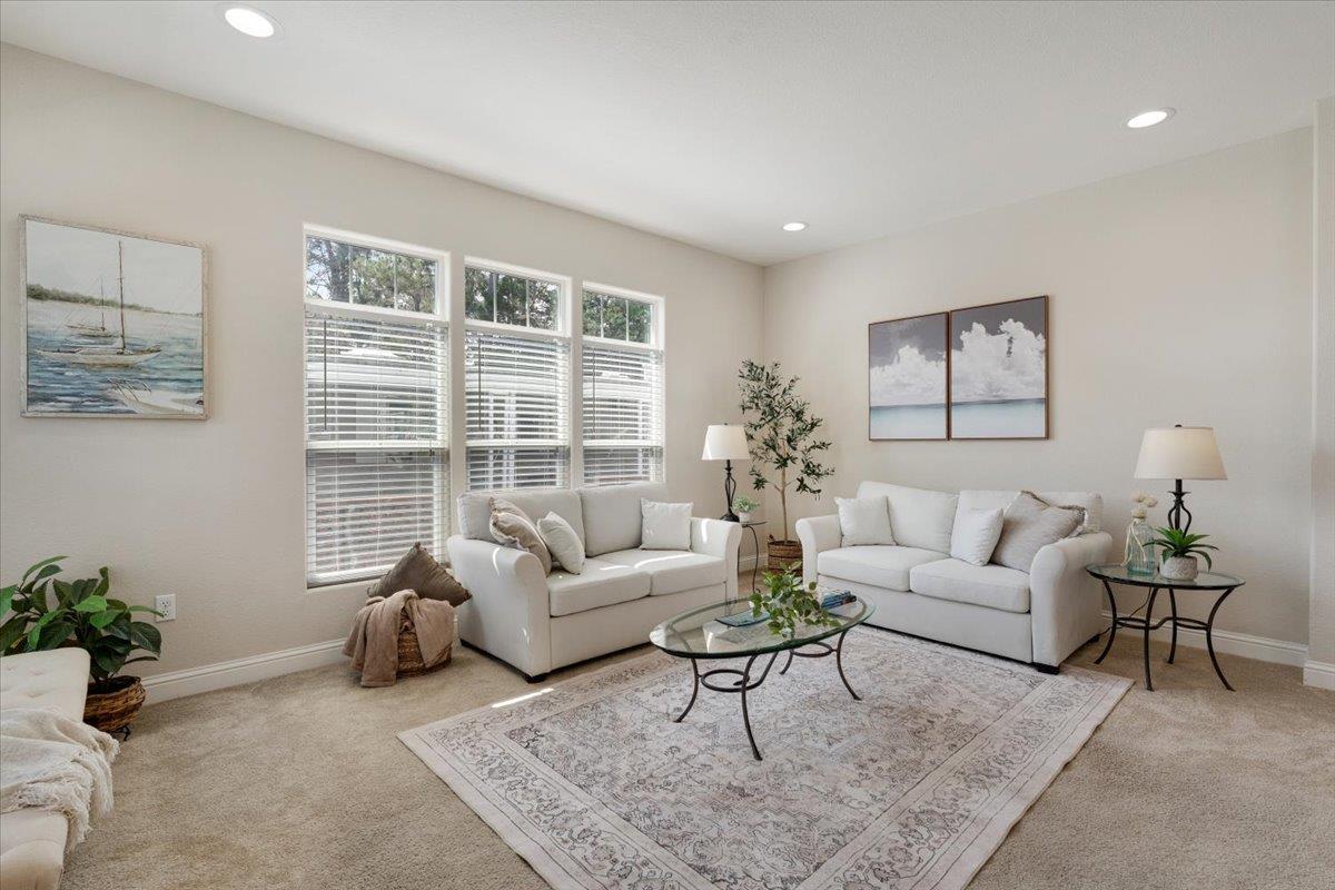 Detail Gallery Image 12 of 55 For 100 N Rodeo Gulch Rd #6,  Soquel,  CA 95073 - 3 Beds | 2 Baths