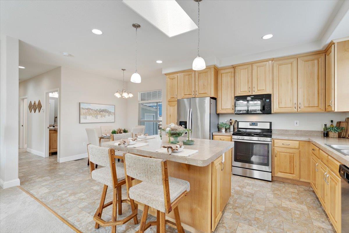 Detail Gallery Image 15 of 55 For 100 N Rodeo Gulch Rd #6,  Soquel,  CA 95073 - 3 Beds | 2 Baths