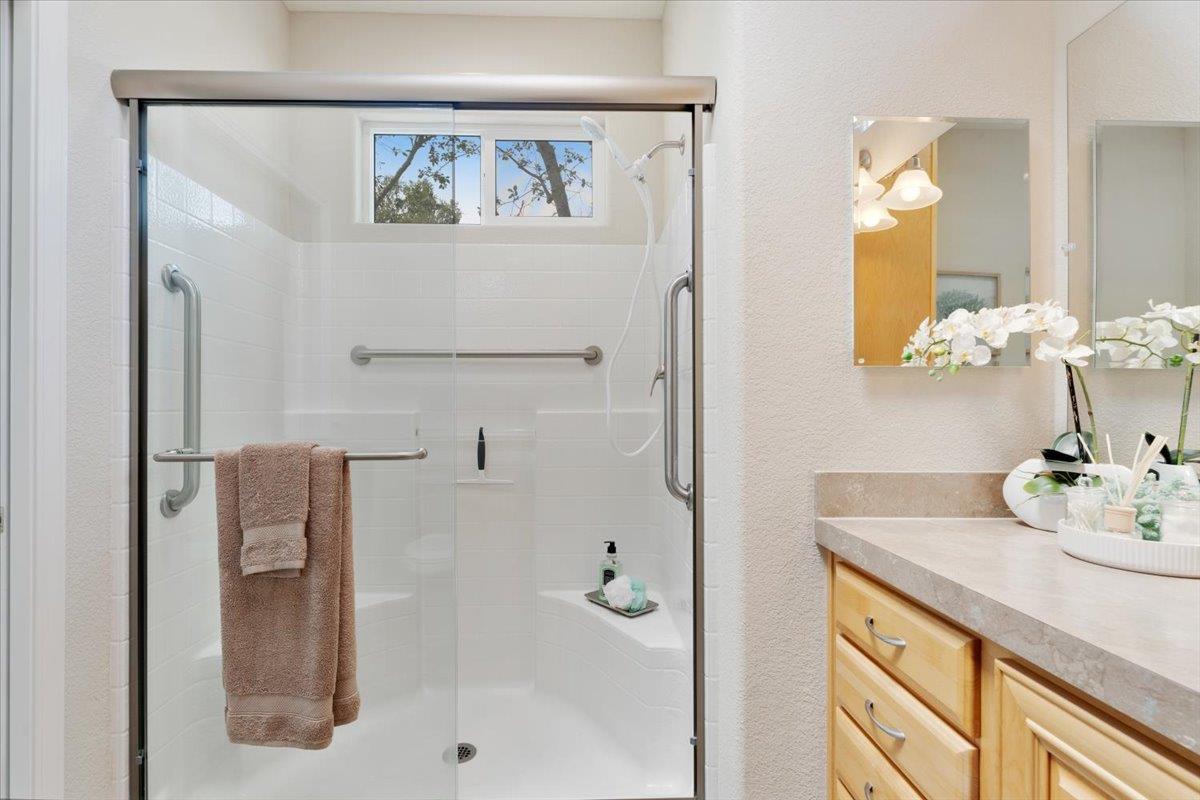 Detail Gallery Image 33 of 55 For 100 N Rodeo Gulch Rd #6,  Soquel,  CA 95073 - 3 Beds | 2 Baths