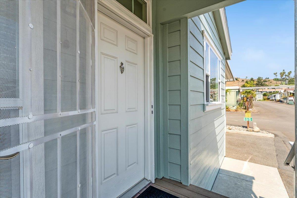 Detail Gallery Image 9 of 55 For 100 N Rodeo Gulch Rd #6,  Soquel,  CA 95073 - 3 Beds | 2 Baths
