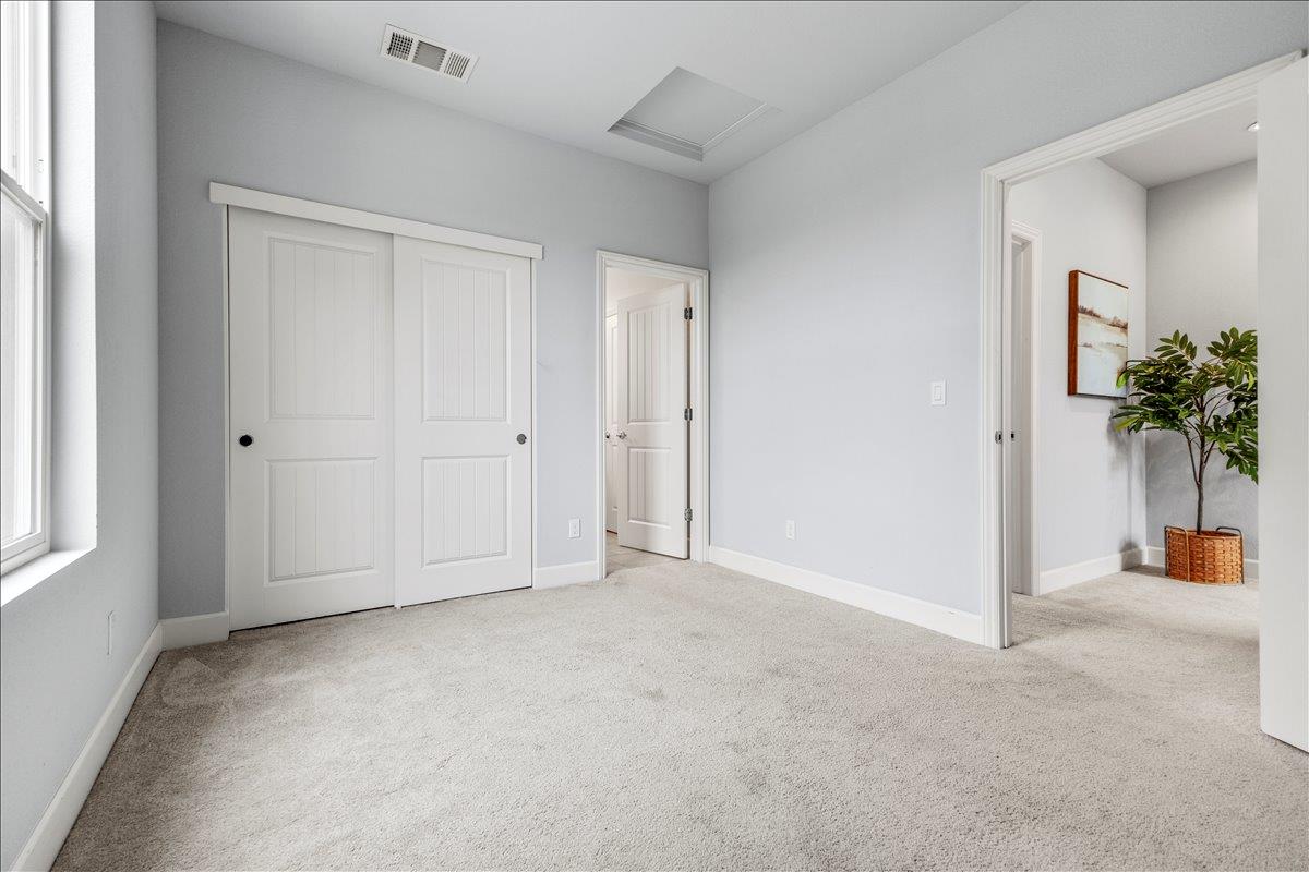 Detail Gallery Image 11 of 32 For 2943 Abrams Dr, Marina,  CA 93933 - 3 Beds | 2/1 Baths