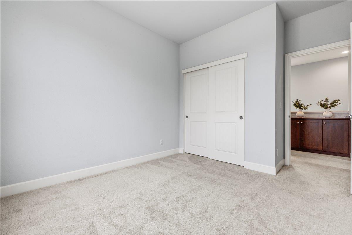 Detail Gallery Image 13 of 32 For 2943 Abrams Dr, Marina,  CA 93933 - 3 Beds | 2/1 Baths