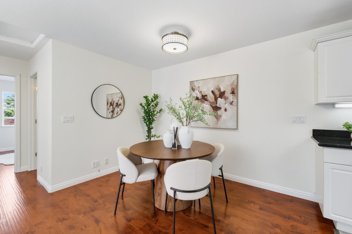 Detail Gallery Image 12 of 59 For 4288 Macedo Pl, Santa Clara,  CA 95054 - 3 Beds | 2/1 Baths