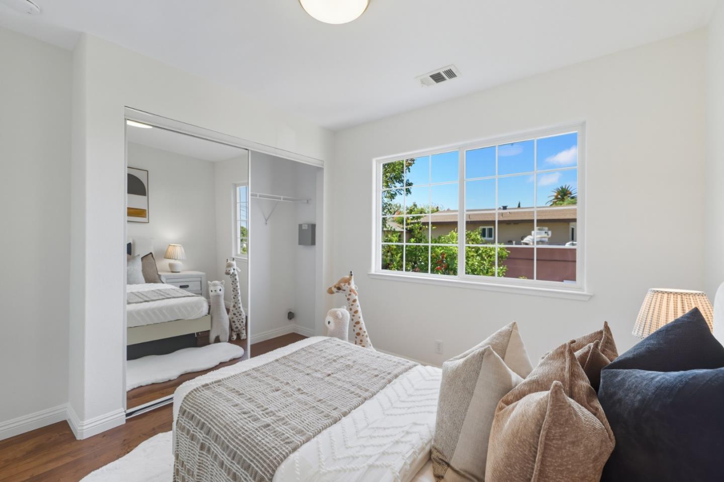Detail Gallery Image 31 of 59 For 4288 Macedo Pl, Santa Clara,  CA 95054 - 3 Beds | 2/1 Baths