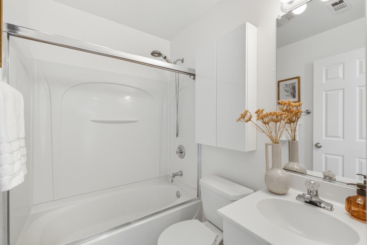 Detail Gallery Image 32 of 59 For 4288 Macedo Pl, Santa Clara,  CA 95054 - 3 Beds | 2/1 Baths