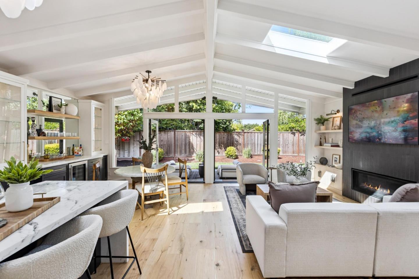 Detail Gallery Image 14 of 59 For 251 Loma Alta Ave, Los Gatos,  CA 95030 - 3 Beds | 2 Baths