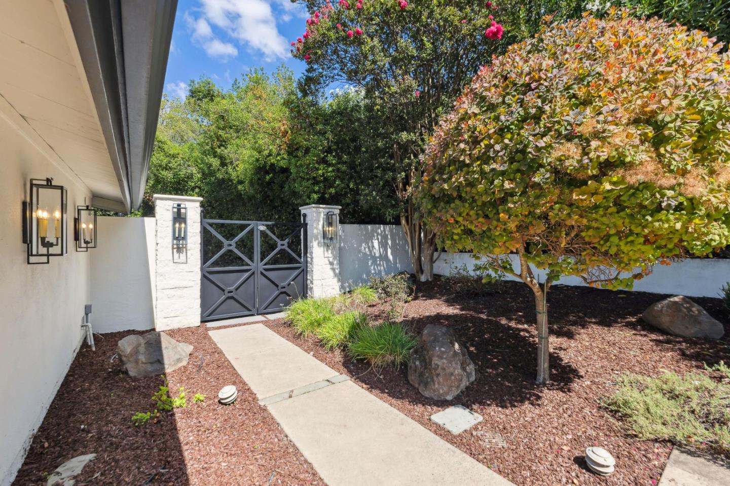 Detail Gallery Image 6 of 59 For 251 Loma Alta Ave, Los Gatos,  CA 95030 - 3 Beds | 2 Baths