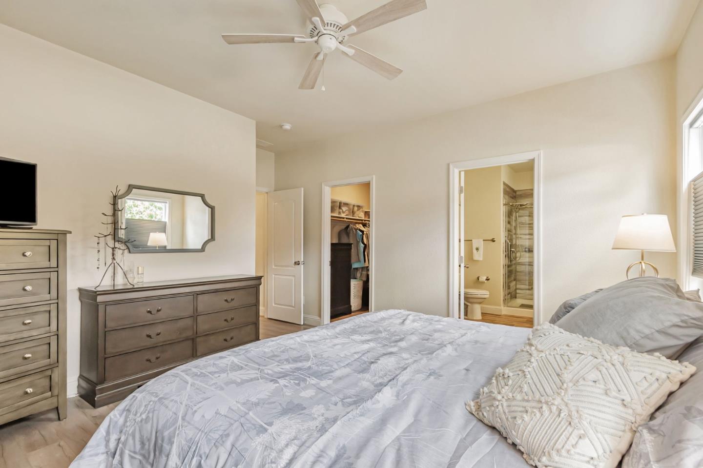 Detail Gallery Image 22 of 35 For 195 Blossom Hill Rd #242,  San Jose,  CA 95123 - 3 Beds | 2 Baths