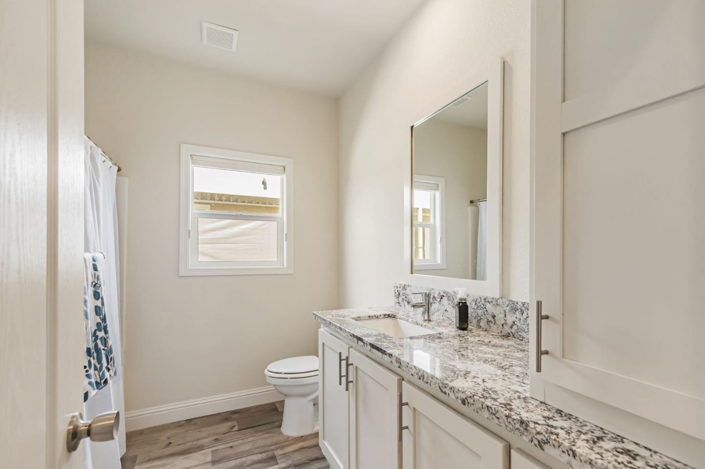 Detail Gallery Image 27 of 35 For 195 Blossom Hill Rd #242,  San Jose,  CA 95123 - 3 Beds | 2 Baths